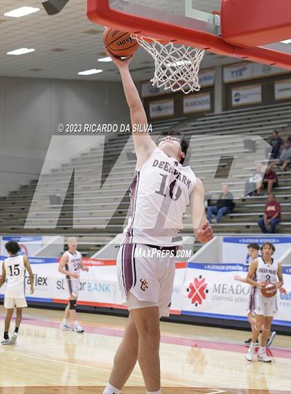 Thumbnail 1 in Clear Brook vs Deer Park (McDonald's Texas Invitational) photogallery.