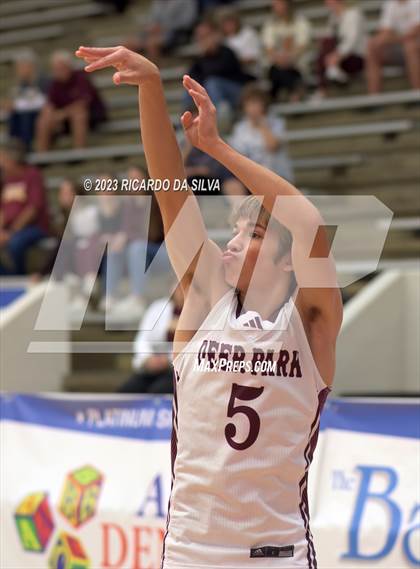Thumbnail 3 in Clear Brook vs Deer Park (McDonald's Texas Invitational) photogallery.