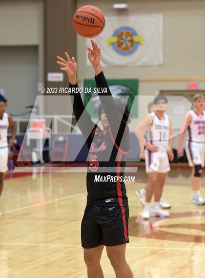 Thumbnail 3 in Clear Brook vs Deer Park (McDonald's Texas Invitational) photogallery.