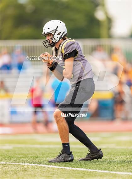 Thumbnail 1 in St. James vs Green Sea Floyds (CNB 2025 Kickoff Classic) photogallery.