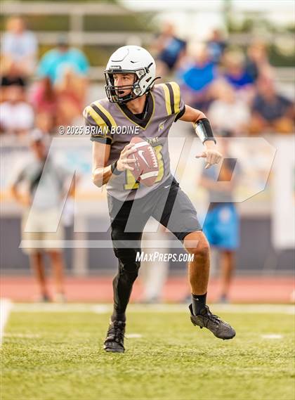 Thumbnail 2 in St. James vs Green Sea Floyds (CNB 2025 Kickoff Classic) photogallery.