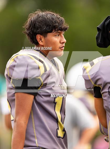 Thumbnail 1 in St. James vs Green Sea Floyds (CNB 2025 Kickoff Classic) photogallery.