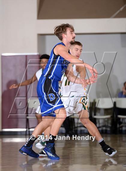 Thumbnail 2 in Dana Hills vs Foss (MaxPreps Holiday Classic) photogallery.