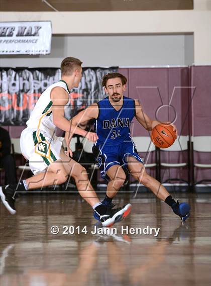 Thumbnail 3 in Dana Hills vs Foss (MaxPreps Holiday Classic) photogallery.