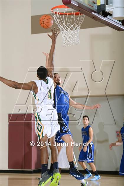 Thumbnail 1 in Dana Hills vs Foss (MaxPreps Holiday Classic) photogallery.