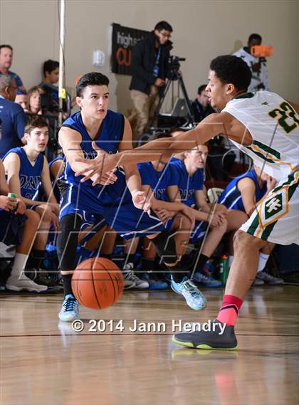 Thumbnail 2 in Dana Hills vs Foss (MaxPreps Holiday Classic) photogallery.