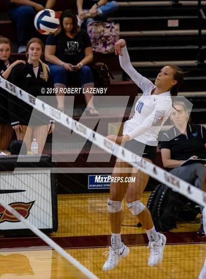 Thumbnail 2 in A&M Consolidated vs. Hebron photogallery.