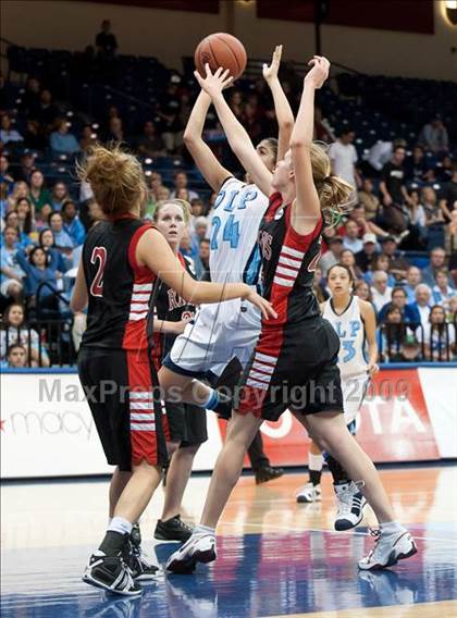 Thumbnail 3 in Canyon Crest Academy vs Our Lady of Peace (CIF SDS D3 Final) photogallery.