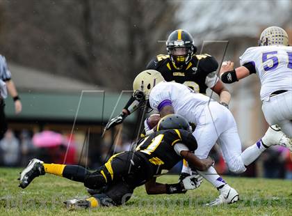 Thumbnail 3 in Christian Brothers @ Hazelwood Central (MSHSAA Quarterfinal Playoff) photogallery.