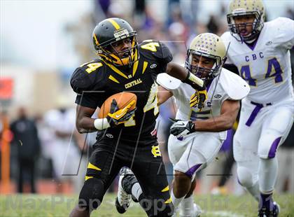 Thumbnail 3 in Christian Brothers @ Hazelwood Central (MSHSAA Quarterfinal Playoff) photogallery.