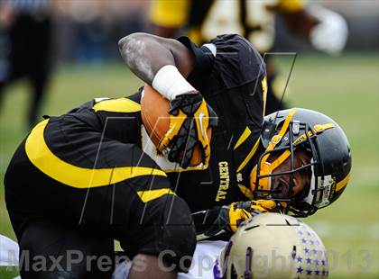 Thumbnail 3 in Christian Brothers @ Hazelwood Central (MSHSAA Quarterfinal Playoff) photogallery.