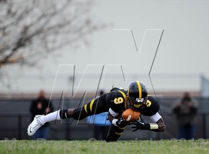 Thumbnail 3 in Christian Brothers @ Hazelwood Central (MSHSAA Quarterfinal Playoff) photogallery.