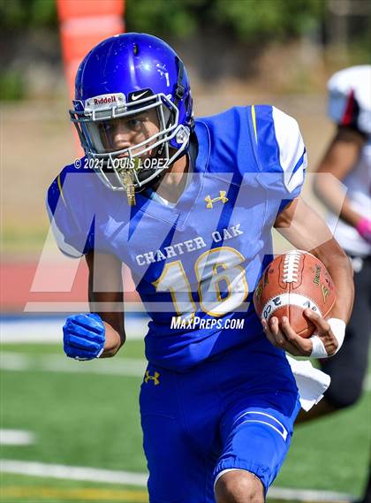 Thumbnail 1 in Glendora @ Charter Oak photogallery.