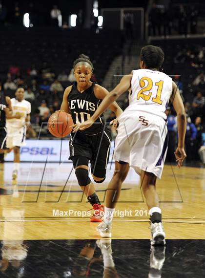 Thumbnail 2 in Francis Lewis vs South Shore  (PSAL Class AA Final) photogallery.