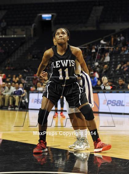 Thumbnail 1 in Francis Lewis vs South Shore  (PSAL Class AA Final) photogallery.