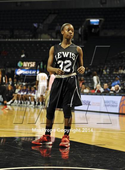 Thumbnail 1 in Francis Lewis vs South Shore  (PSAL Class AA Final) photogallery.