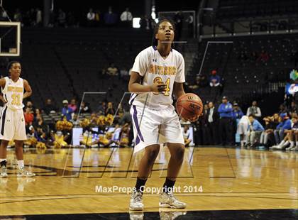 Thumbnail 3 in Francis Lewis vs South Shore  (PSAL Class AA Final) photogallery.