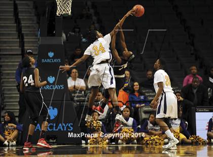 Thumbnail 3 in Francis Lewis vs South Shore  (PSAL Class AA Final) photogallery.
