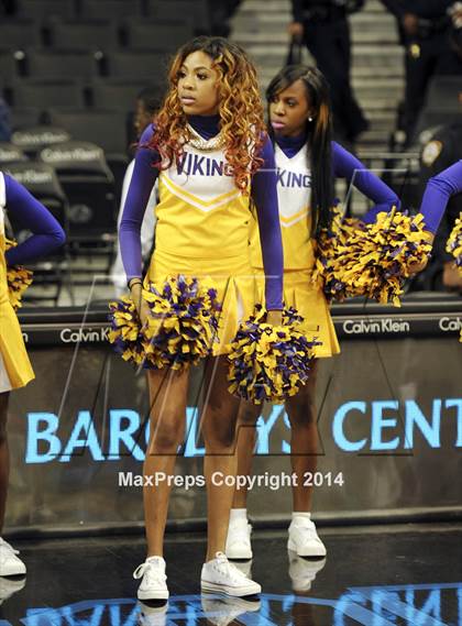 Thumbnail 2 in Francis Lewis vs South Shore  (PSAL Class AA Final) photogallery.