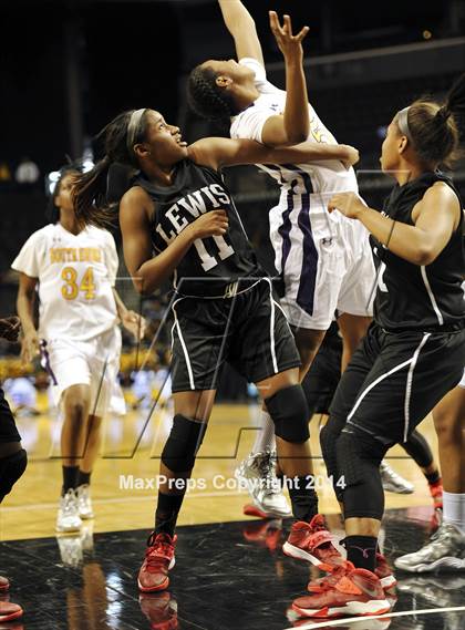 Thumbnail 1 in Francis Lewis vs South Shore  (PSAL Class AA Final) photogallery.