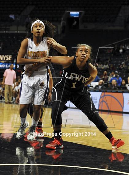 Thumbnail 3 in Francis Lewis vs South Shore  (PSAL Class AA Final) photogallery.