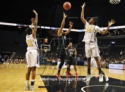 Thumbnail 3 in Francis Lewis vs South Shore  (PSAL Class AA Final) photogallery.