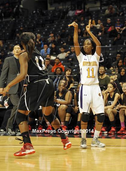 Thumbnail 2 in Francis Lewis vs South Shore  (PSAL Class AA Final) photogallery.