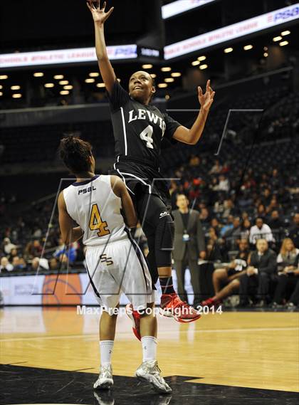 Thumbnail 1 in Francis Lewis vs South Shore  (PSAL Class AA Final) photogallery.
