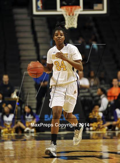 Thumbnail 1 in Francis Lewis vs South Shore  (PSAL Class AA Final) photogallery.