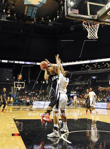 Thumbnail 2 in Francis Lewis vs South Shore  (PSAL Class AA Final) photogallery.