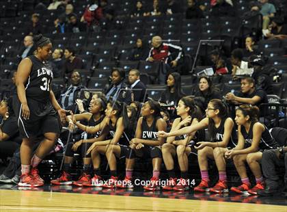 Thumbnail 3 in Francis Lewis vs South Shore  (PSAL Class AA Final) photogallery.