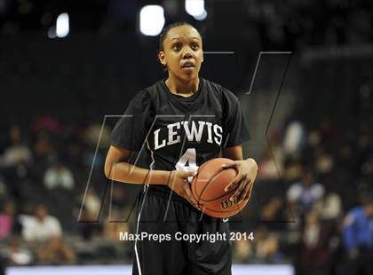 Thumbnail 1 in Francis Lewis vs South Shore  (PSAL Class AA Final) photogallery.