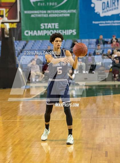 Thumbnail 2 in Glacier Peak vs. Skyview (WIAA 4A 1st Round Playoff) photogallery.