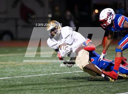 Thumbnail 2 in DeMatha vs. Our Lady of Good Counsel photogallery.