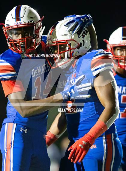Thumbnail 2 in DeMatha vs. Our Lady of Good Counsel photogallery.