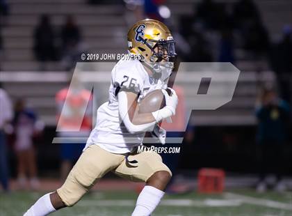 Thumbnail 2 in DeMatha vs. Our Lady of Good Counsel photogallery.