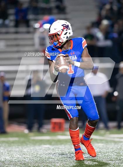 Thumbnail 2 in DeMatha vs. Our Lady of Good Counsel photogallery.