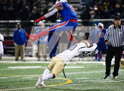 Thumbnail 1 in DeMatha vs. Our Lady of Good Counsel photogallery.