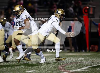 Thumbnail 2 in DeMatha vs. Our Lady of Good Counsel photogallery.