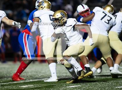 Thumbnail 3 in DeMatha vs. Our Lady of Good Counsel photogallery.