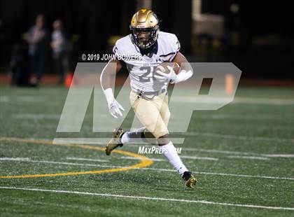 Thumbnail 3 in DeMatha vs. Our Lady of Good Counsel photogallery.