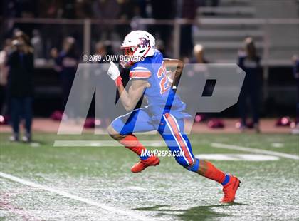 Thumbnail 1 in DeMatha vs. Our Lady of Good Counsel photogallery.
