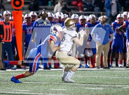 Thumbnail 1 in DeMatha vs. Our Lady of Good Counsel photogallery.
