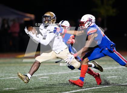 Thumbnail 1 in DeMatha vs. Our Lady of Good Counsel photogallery.