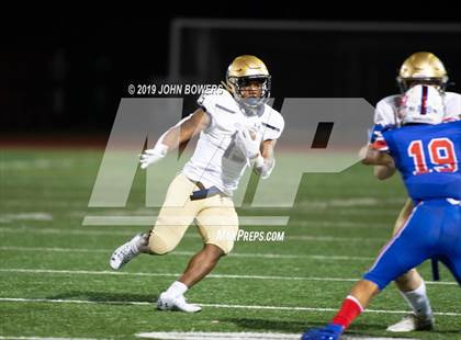 Thumbnail 1 in DeMatha vs. Our Lady of Good Counsel photogallery.
