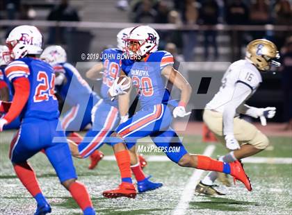Thumbnail 3 in DeMatha vs. Our Lady of Good Counsel photogallery.