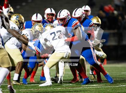 Thumbnail 2 in DeMatha vs. Our Lady of Good Counsel photogallery.
