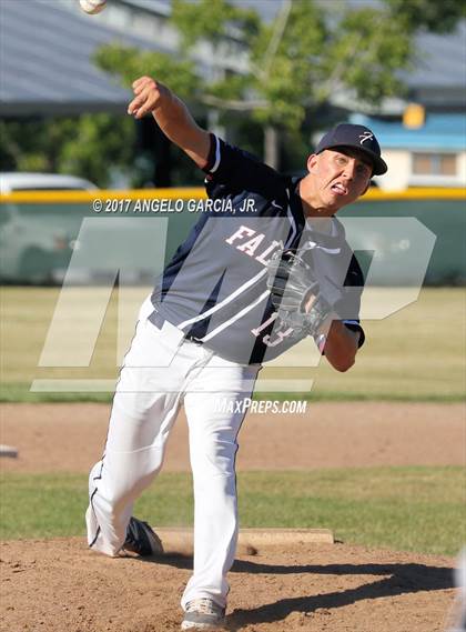 Thumbnail 3 in Freedom vs Deer Valley photogallery.