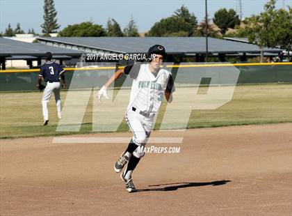 Thumbnail 3 in Freedom vs Deer Valley photogallery.