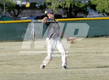 Thumbnail 3 in Freedom vs Deer Valley photogallery.